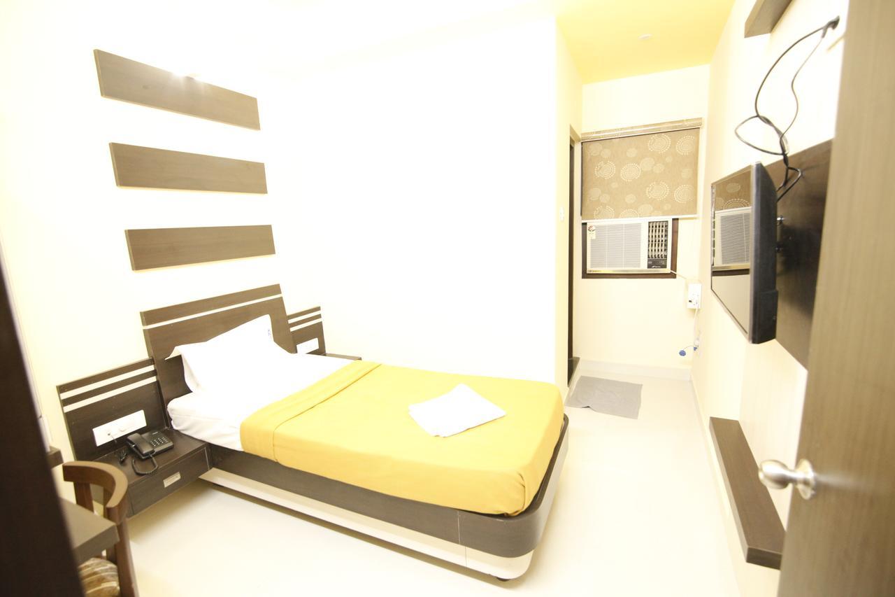 Hotel Kasi Inn Thanjavur Buitenkant foto