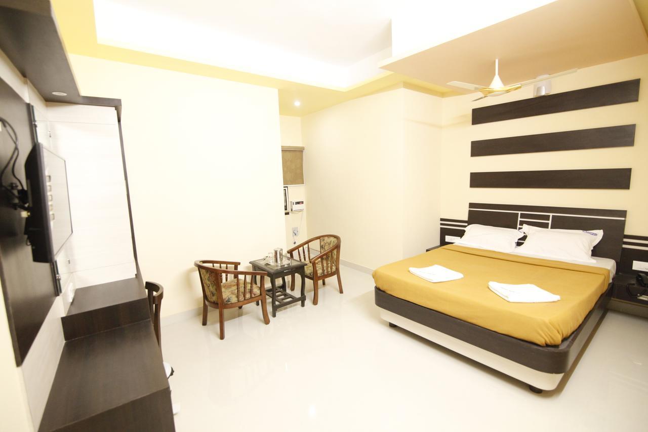 Hotel Kasi Inn Thanjavur Buitenkant foto